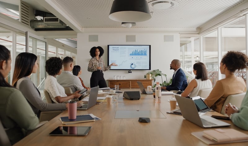 HubSpot Marketing Hub vs Sales Hub: Key Differences